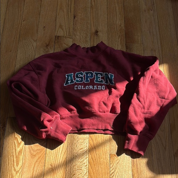 women’s cropped aspen crewneck - Picture 1 of 4